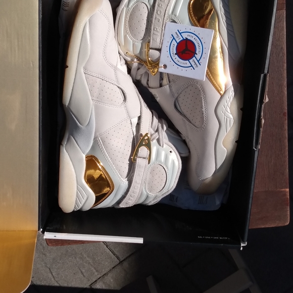 Jordan 8 champagne - Picture 6 of 11